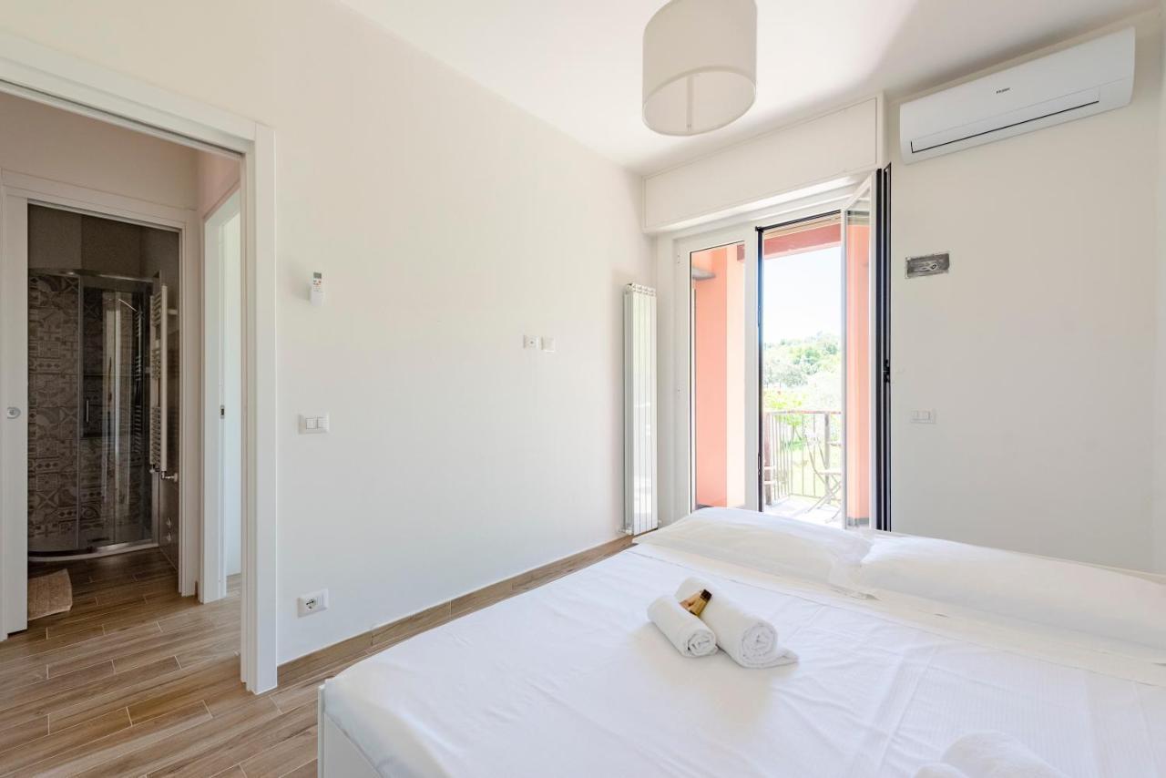 Joivy Lele Apartment With Swimming Pool ราปาลโล ภายนอก รูปภาพ